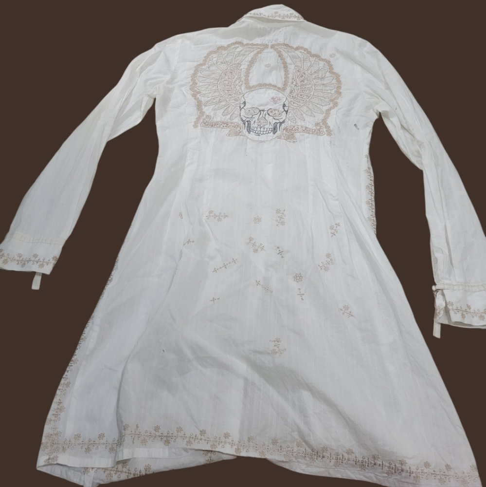 JOHNNY WAS extra long shirt layer skull embroidered back snap boho